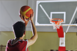 O jogo de perímetro transforma a NBA e cria arremessadores que se tornam estrelas, analisa Matheus Vinicius Voigt.